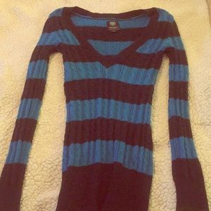 American Eagle dark/light blue stripes sweater